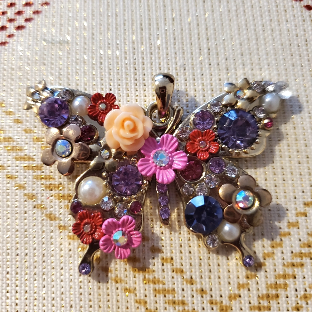 Butterfly Purple and Pink Pendant - Picture 2 of 4